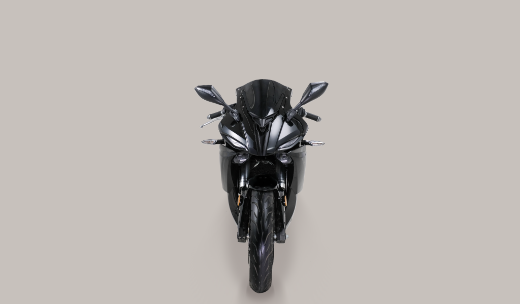 FACE M8000 1